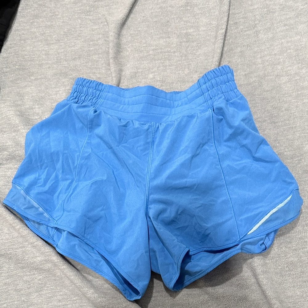 Lululemon Hotty Hot 4” Shorts